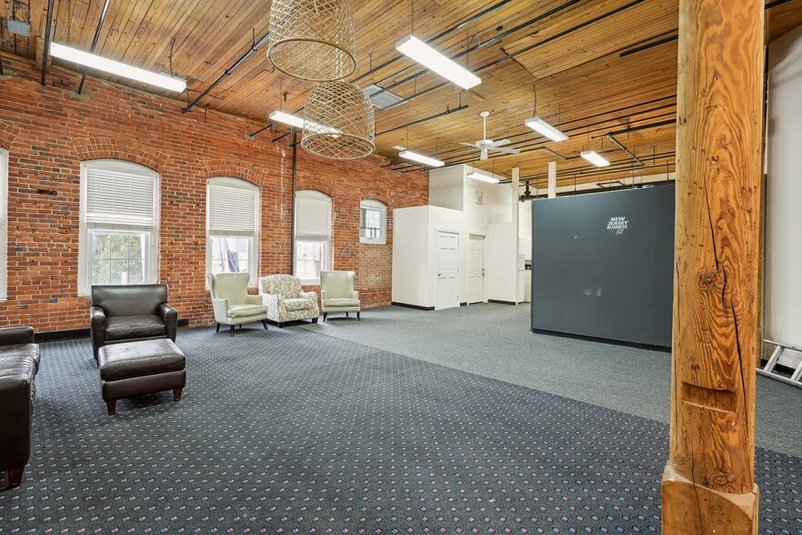 More Photos Of 175 N Main St, Wharton Office Residential For Sale