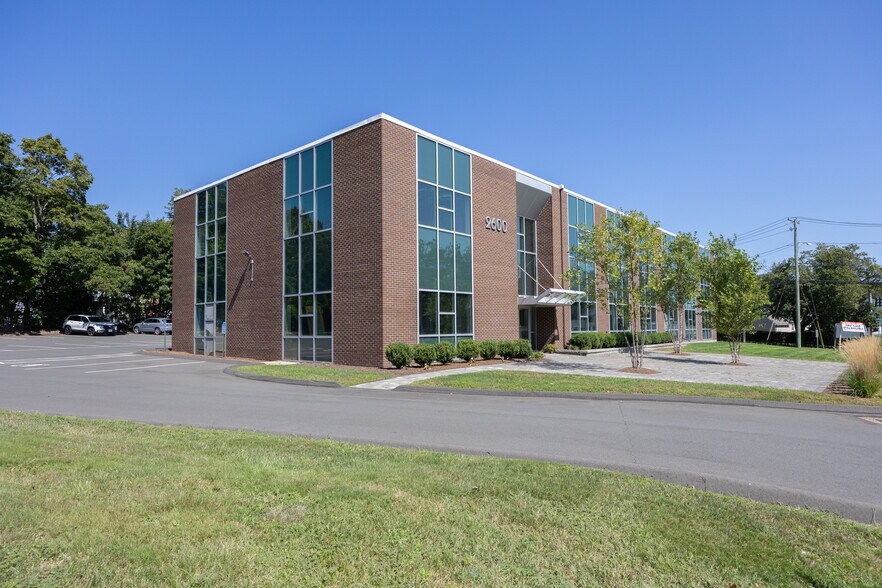 CORNER OF DIXWELL AVENUE AND SANFORD STREET, Hamden, CT 06514 Medical