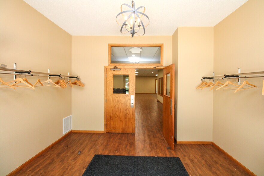 More Photos Of 100 E 3rd St, Galva Office For Sale