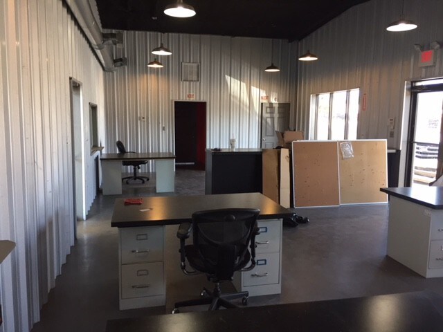 More Photos Of 5173 W Loop 281 S, Longview Warehouse For Lease