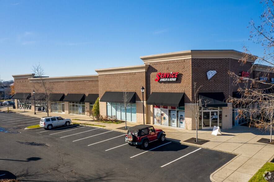 More Photos Of 1050 Glenbrook Way, Hendersonville Storefront For Lease