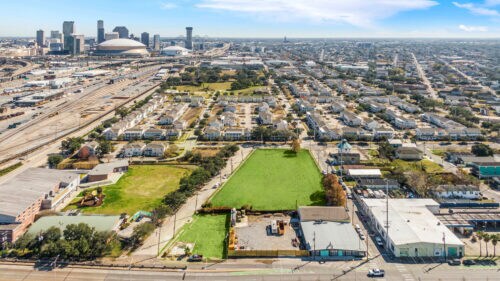More Photos Of 1240 S Broad St, New Orleans Warehouse For Sale