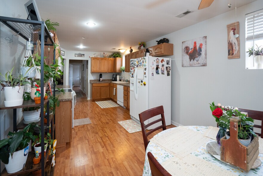 More Photos Of 596 Busha Hwy, Marysville Bar For Sale