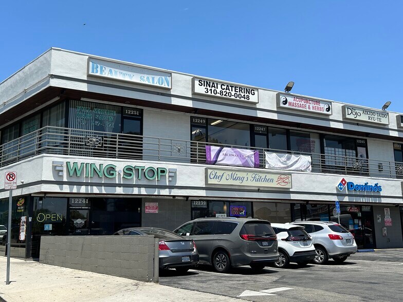 More Photos Of 12225-12251 Santa Monica Blvd, Los Angeles Storefront Retail Office For Lease
