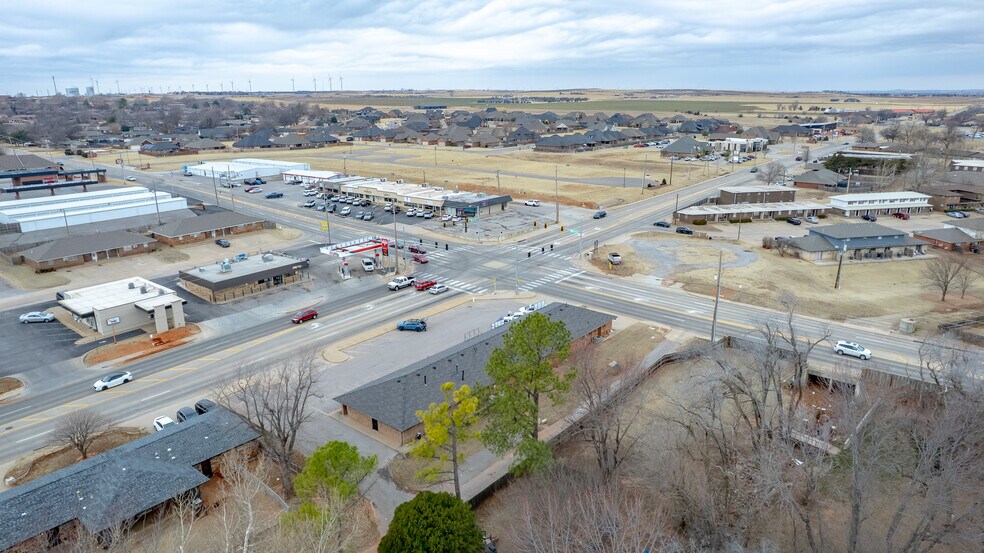 More Photos Of 1108 N Washington St, Weatherford Medical For Sale