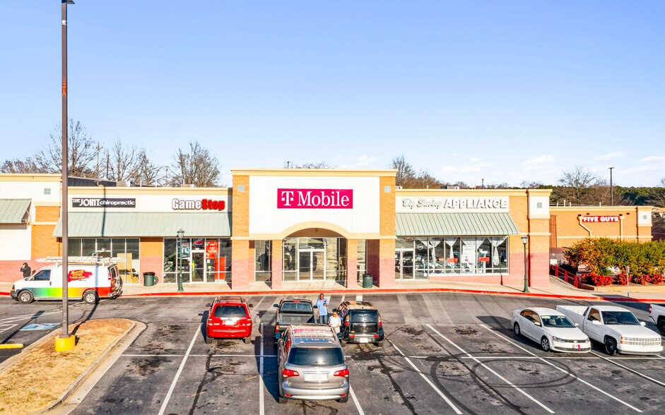 More Photos Of 1757 E West Connector, Austell General Retail For Sale