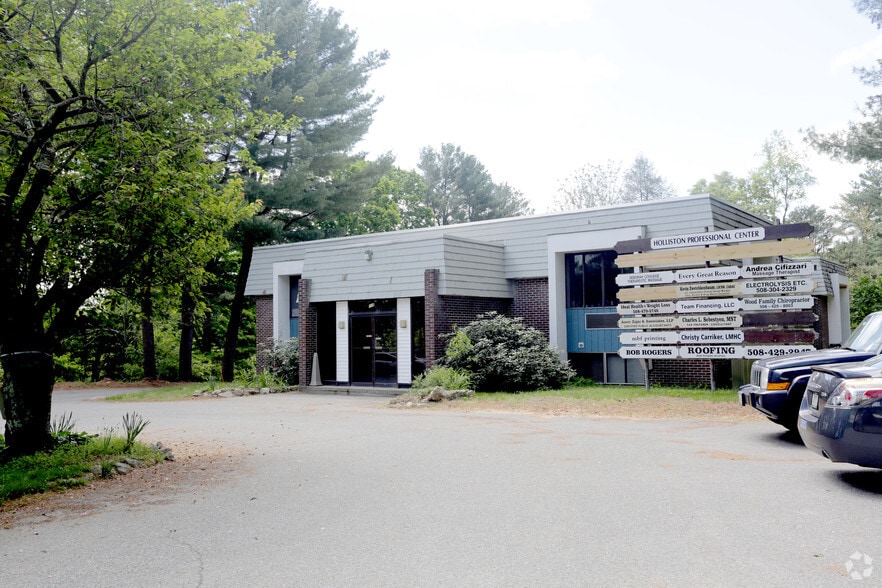 More Photos Of 118 Washington St, Holliston Office For Sale