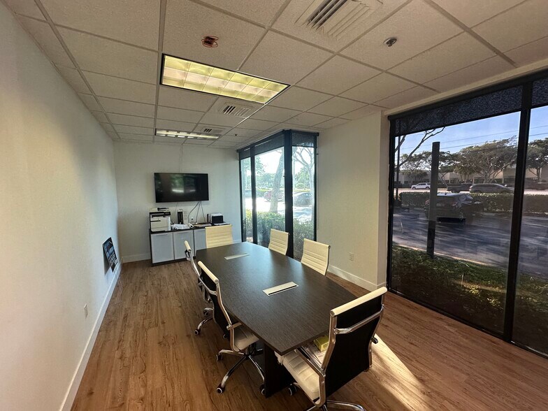More Photos Of 943 Clint Moore Rd, Boca Raton Office For Sale