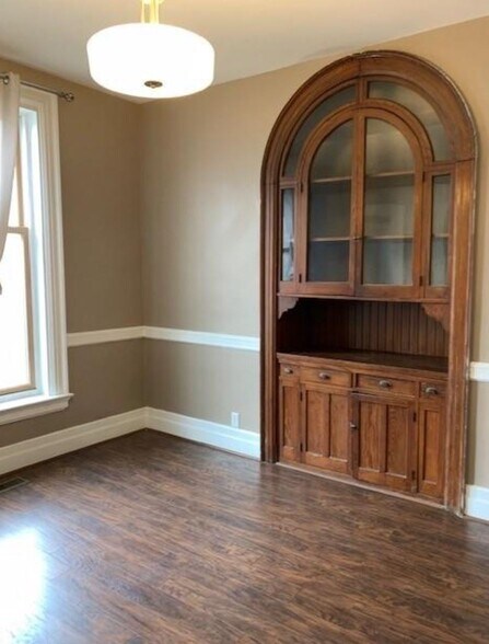 More Photos Of 65 Grant St, Buffalo Storefront For Sale