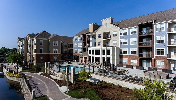 More Photos Of N88W16495 Main St, Menomonee Falls Restaurant For Sale