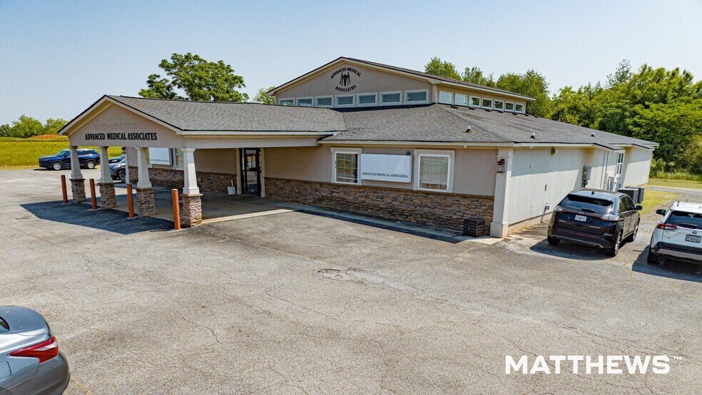 Primary Photo Of 1282 S Houston Lake Rd, Warner Robins General Retail For Sale