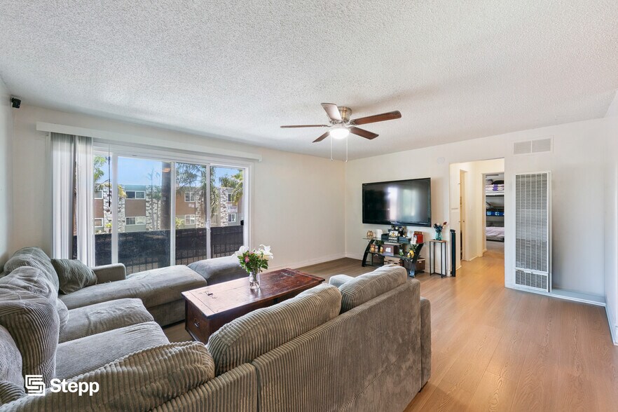 More Photos Of 1153-1161 Magnolia Ave, Long Beach Apartments For Sale