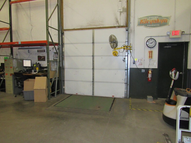 More Photos Of 454 County Rd V V, Somerset Manufacturing For Sale