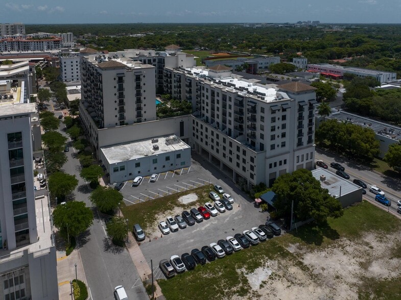 More Photos Of 301 Altara Ave, Coral Gables Apartments For Sale
