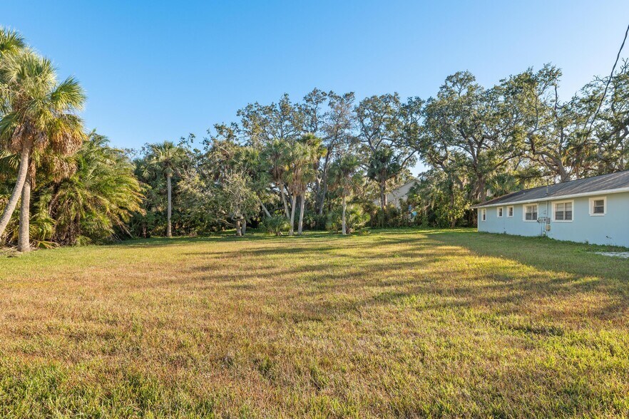 More Photos Of 404 Canal St, Tarpon Springs Land For Sale
