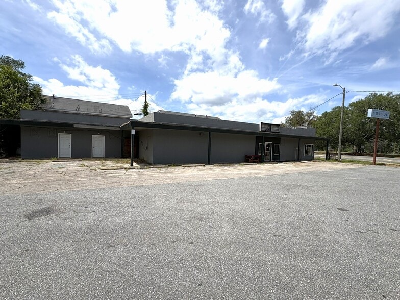 More Photos Of 1447-1449 E Lafayette St, Tallahassee Freestanding For Sale