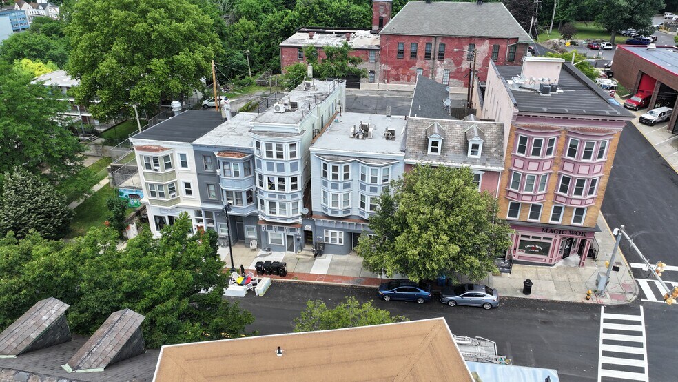More Photos Of 607-609 Northampton St, Easton Apartments For Sale