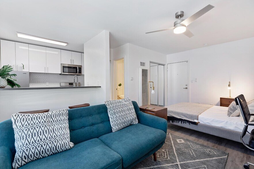 More Photos Of 5005 August St, Los Angeles Apartments For Sale