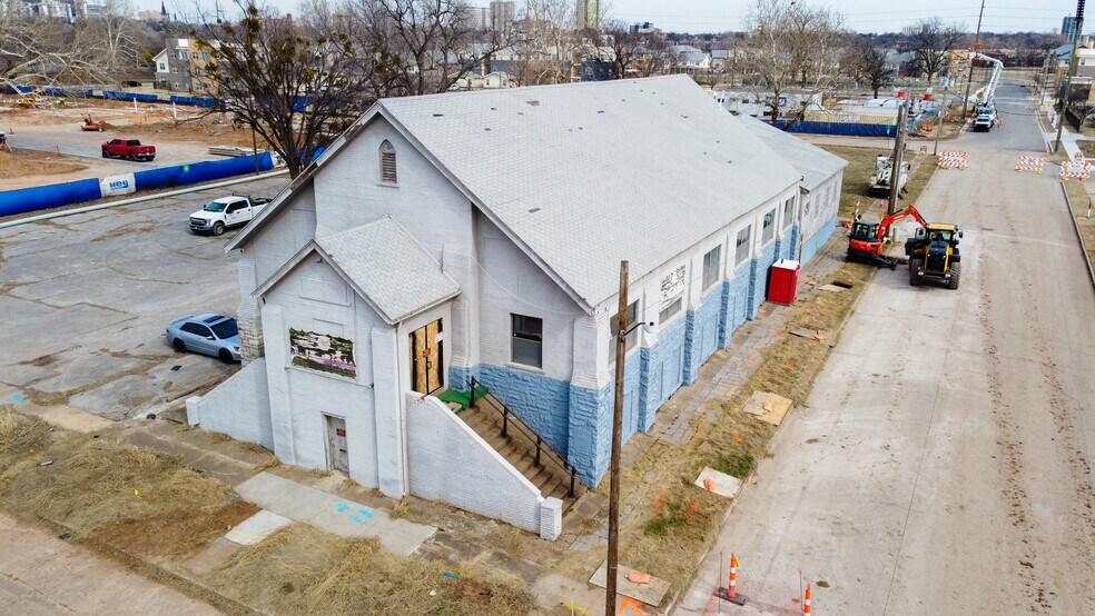 Primary Photo Of 2139 S Phoenix Ave, Tulsa Religious Facility For Sale