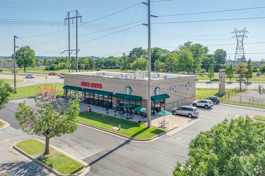 More Photos Of 9595 S Delaware Ave, Tulsa Unknown For Lease