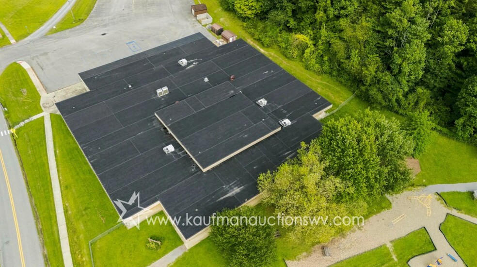 More Photos Of 410 Kennedy St, Elkins Schools For Sale