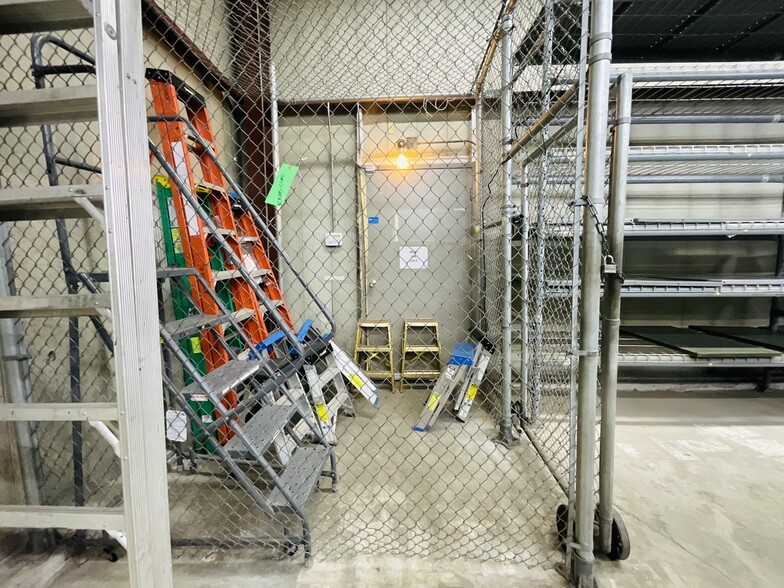 More Photos Of 113 West St, Pittsfield Storefront Retail Office For Sale