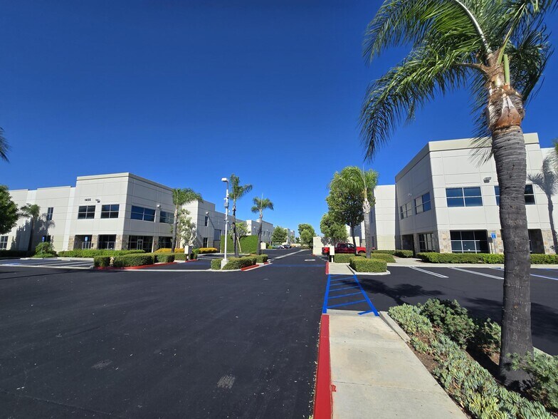 More Photos Of 1495 S Campus Ave, Ontario Warehouse For Lease