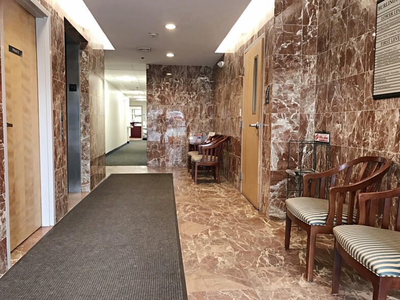 More Photos Of 281 Cambridge St, Burlington Medical For Lease