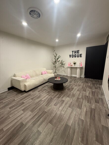 Primary Photo Of 1200 N Ventura Rd, Oxnard Medical For Lease