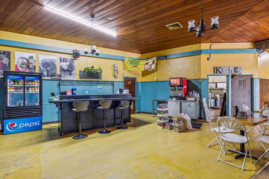 More Photos Of 16905 US Highway 27, Lake Wales Hotel For Sale