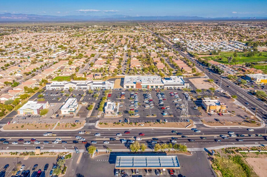 More Photos Of 40815-40975 N Ironwood Rd, San Tan Valley General Retail For Sale