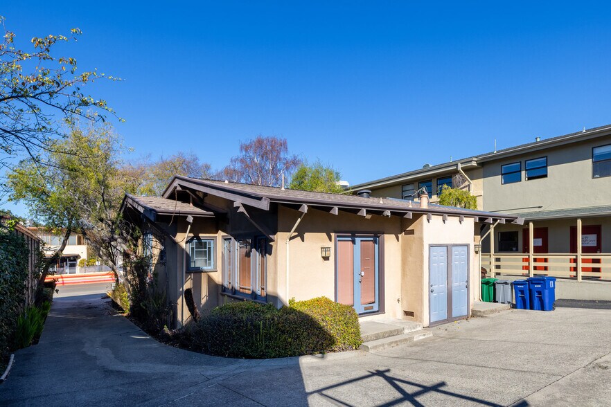 More Photos Of 1714 Solano Ave, Berkeley Office For Lease