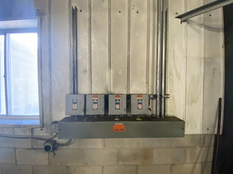 More Photos Of 188 Blose Rd, Punxsutawney Manufacturing For Sale