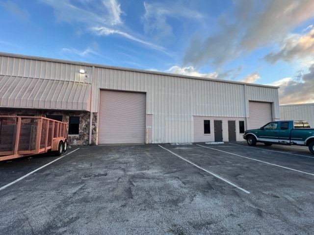More Photos Of 1725 S Nova Rd, Daytona Beach Warehouse For Sale