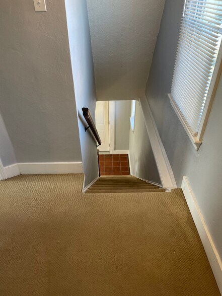 More Photos Of 4142 Crescent Dr, Saint Louis Medical For Sale