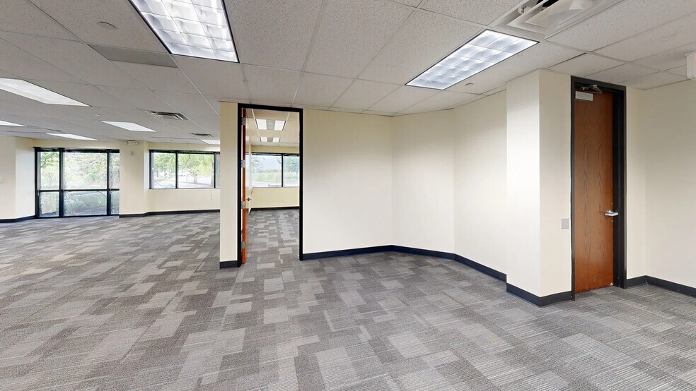 More Photos Of 30 Merchant St, Springdale Office For Lease