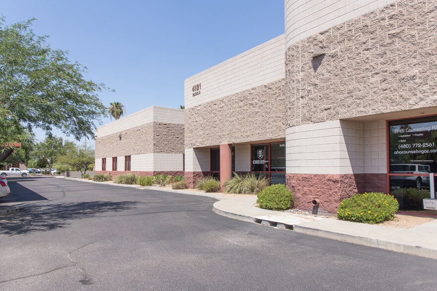 More Photos Of 4121 E Valley Auto Dr, Mesa Research And Development For Lease