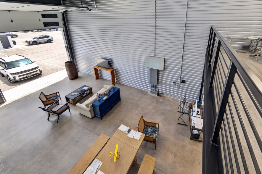 More Photos Of 529 E US HWY, Boerne Unknown For Lease