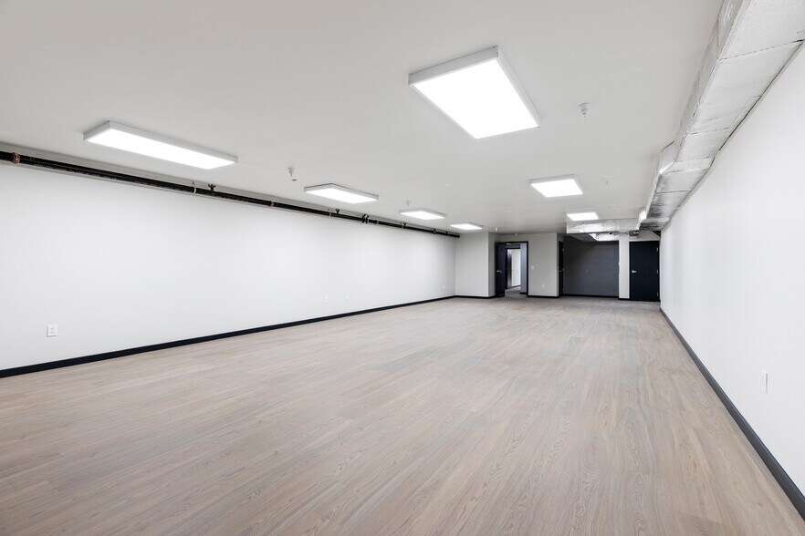 More Photos Of 939 10th St, Modesto Storefront Retail Office For Lease