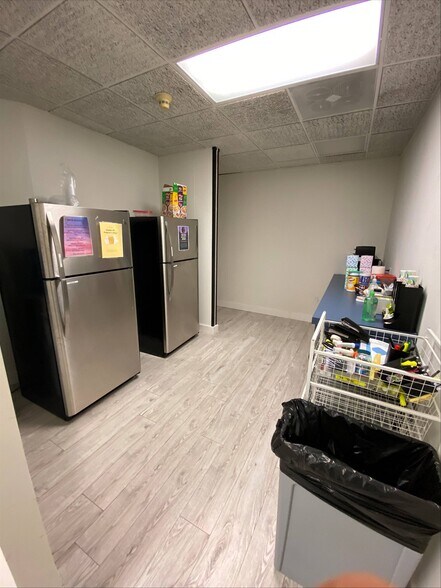 More Photos Of 1101 S Capital Of Texas Hwy, West Lake Hills Coworking Space