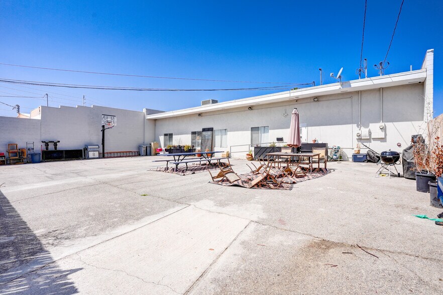 More Photos Of 525 13th St. South, Las Vegas Office Residential For Sale