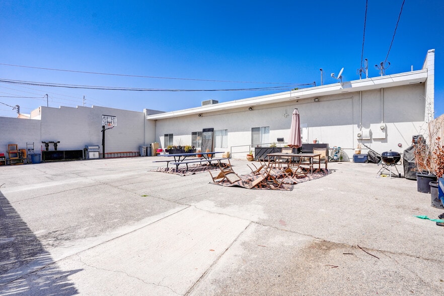 More Photos Of 525 13th St. South, Las Vegas Office Residential For Sale