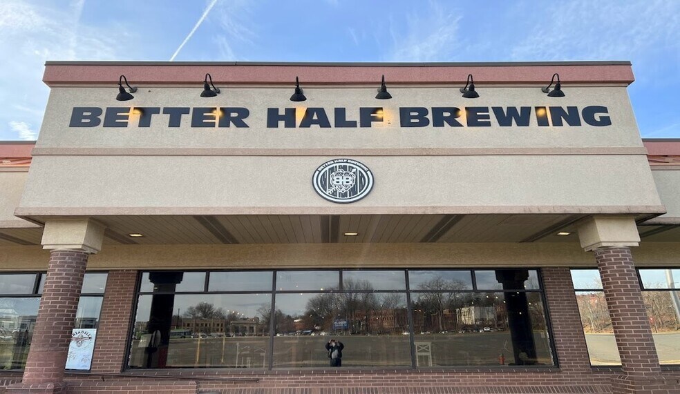 More Photos Of 59 N Main St, Bristol Storefront For Sale