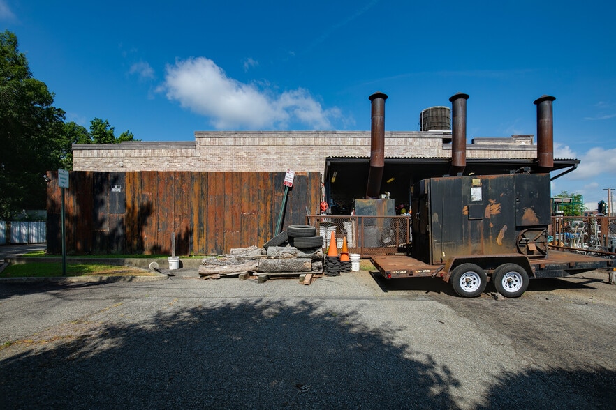 More Photos Of 8205 W Broad St, Richmond Restaurant For Sale