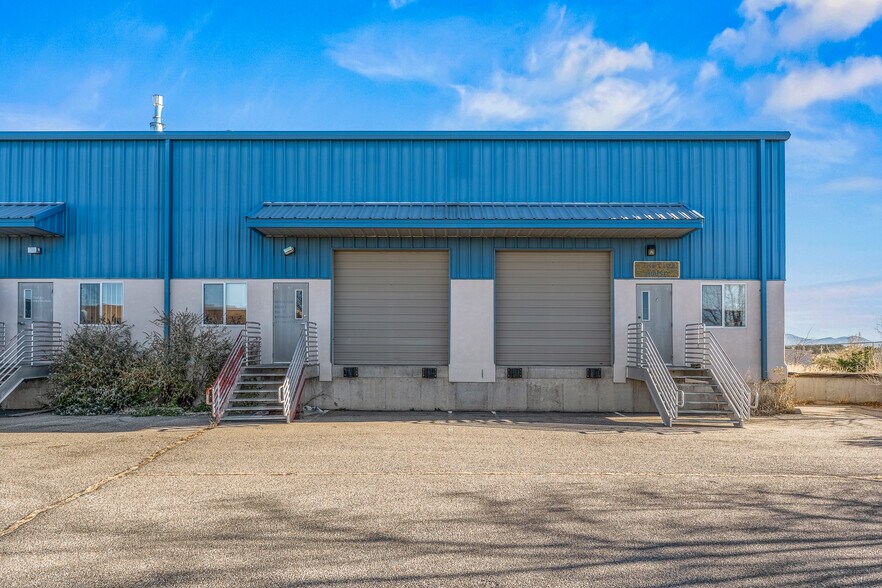 More Photos Of 36 Bisbee Ct, Santa Fe Warehouse For Sale