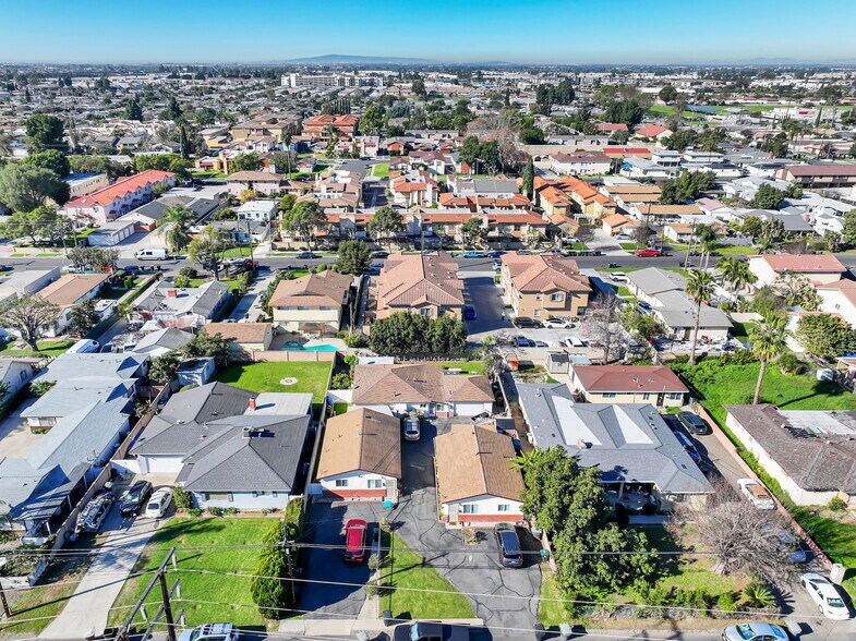 More Photos Of 12603 Josephine St, Garden Grove Multifamily For Sale