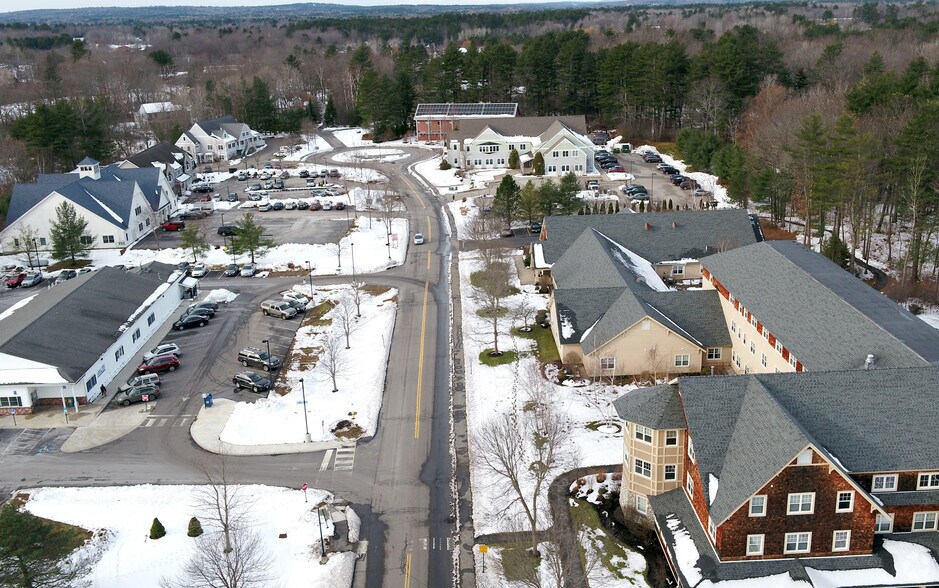 More Photos Of 45 Forest Falls Dr, Yarmouth Medical For Lease