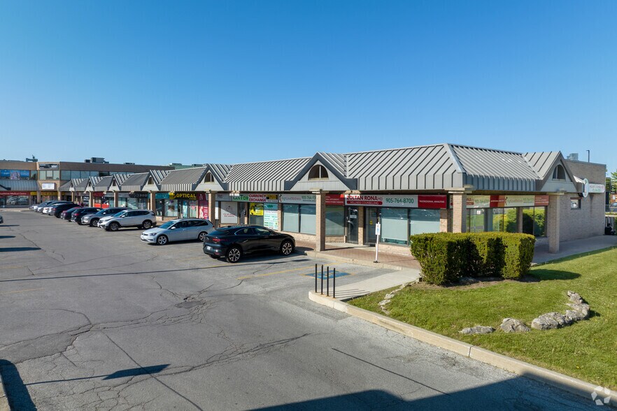 More Photos Of 390 Steeles Ave W, Vaughan Freestanding For Lease
