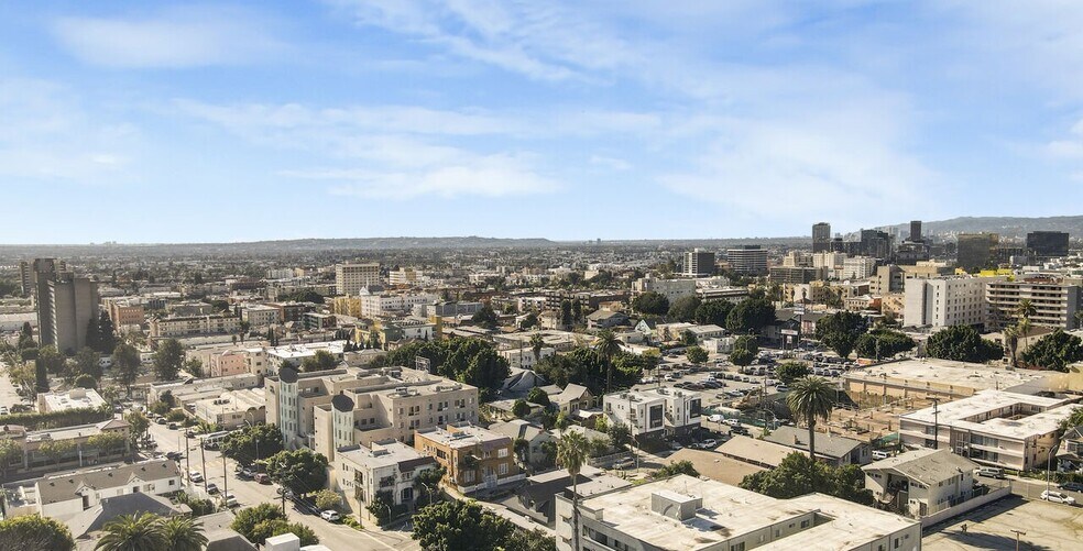 More Photos Of 275 S Union Ave, Los Angeles Apartments For Sale