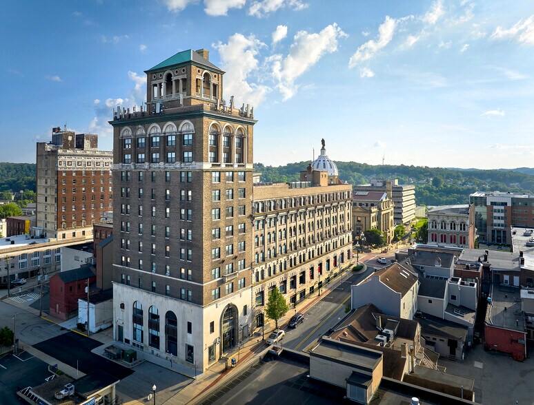 More Photos Of 6 S Main St, Washington Office For Lease